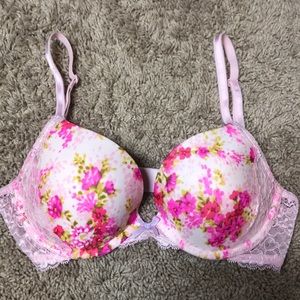 Victoria’s Secret Dream Angels Push-up Bra 34C